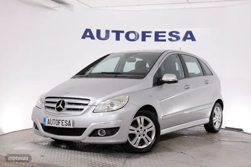 Foto mercedes clase b 2011 / 194.400km.