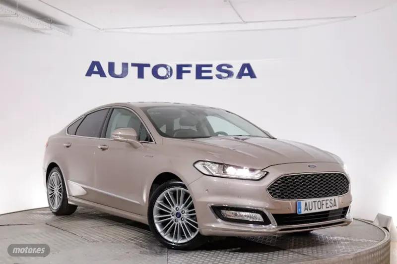 ford mondeo 2019 / 76.600km. foto grande (3)