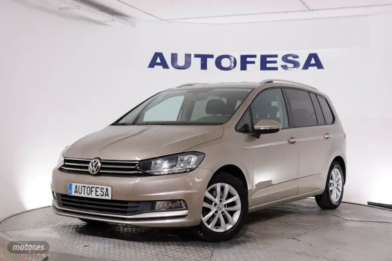 Foto volkswagen touran 2016 / 126.400km.