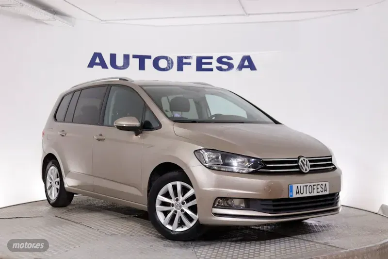 volkswagen touran 2016 / 126.400km. foto grande (3)