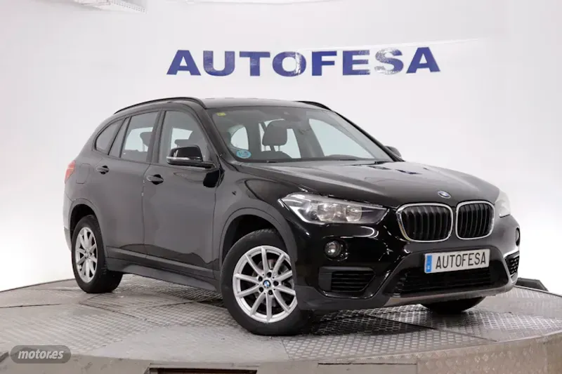 bmw x1 2018 / 201.000km. foto grande (3)