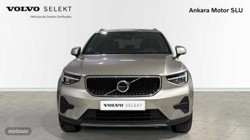 volvo xc40 2024 / 24.585km. foto grande (3)