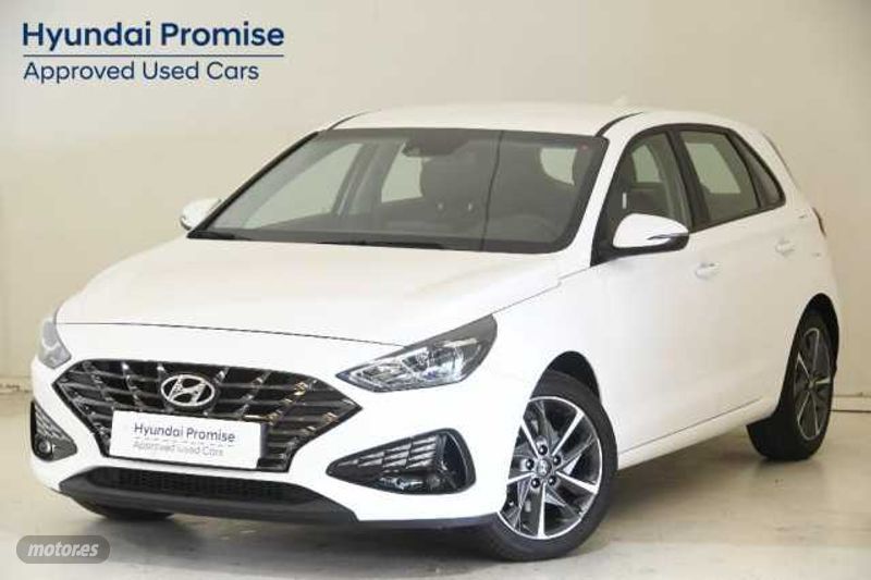 Hyundai i30 1.5 DPI Klass SLX 110 de 2024 con 16.736 Km por 18.900 EUR. en Zaragoza