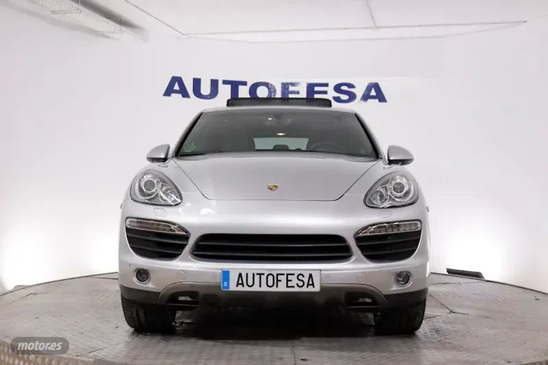 porsche cayenne 2011 / 197.400km. foto grande (2)