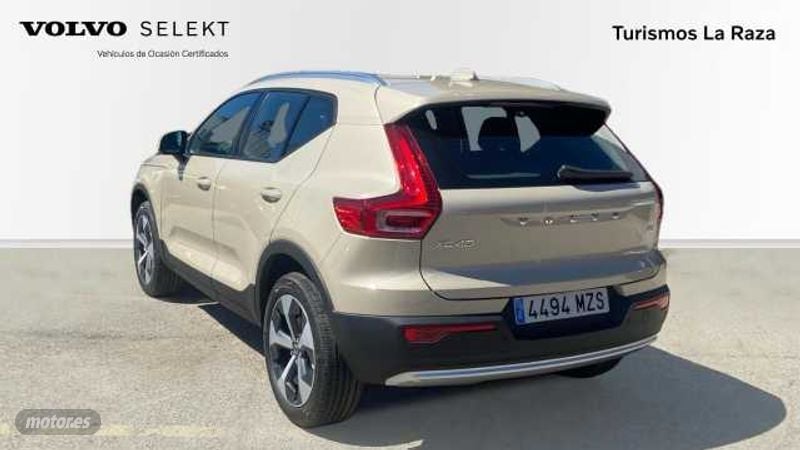 volvo xc40 2025 / 10km. foto grande (2)