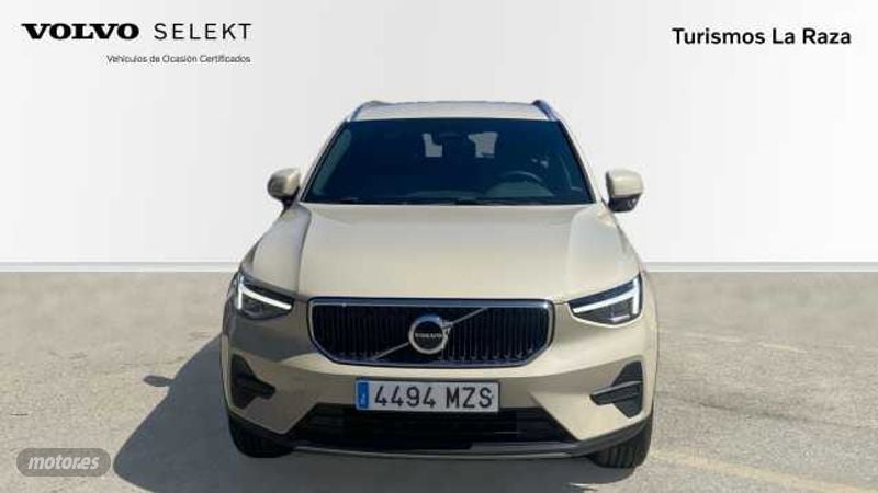 volvo xc40 2025 / 10km. foto grande (3)