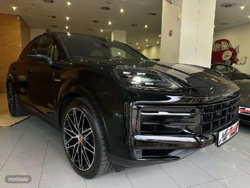 porsche cayenne coupé 2024 / 16.000km. foto grande (3)