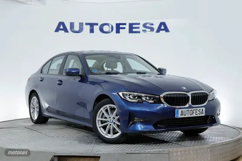 bmw serie 3 2021 / 76.100km. foto grande (3)