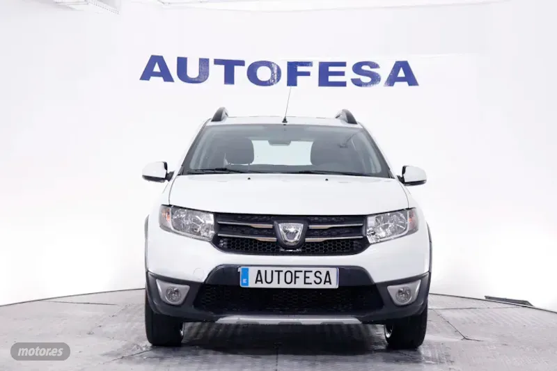 dacia sandero 2016 / 82.600km. foto grande (2)