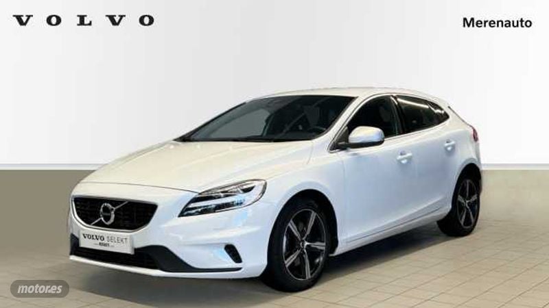 Foto volvo v 40 2018 / 56.489km.