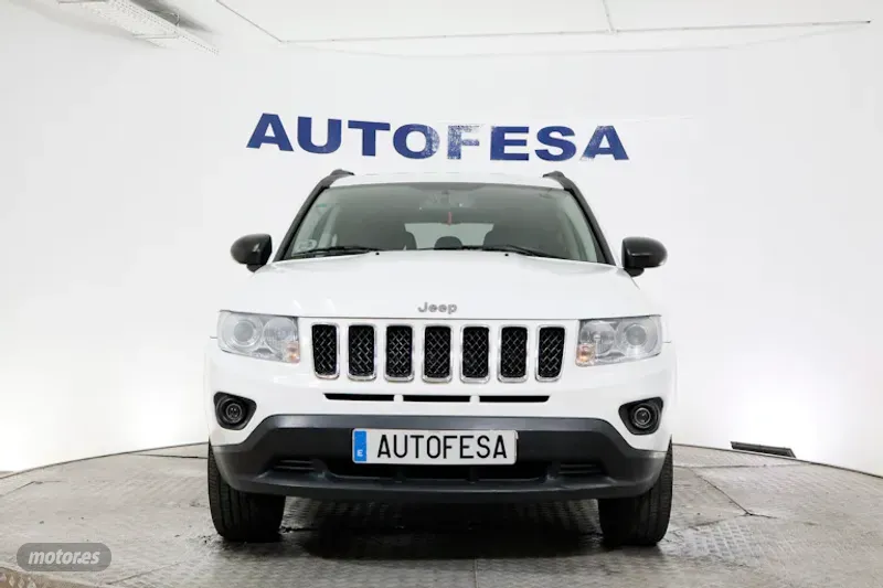 jeep compass 2012 / 103.300km. foto grande (2)