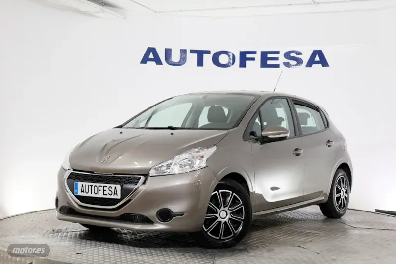 Foto peugeot 208 2014 / 37.200km.