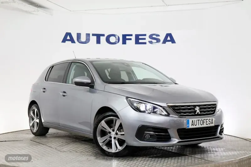 peugeot 308 2020 / 80.192km. foto grande (3)