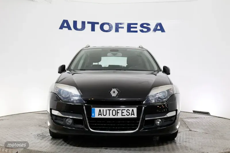 renault laguna 2012 / 132.400km. foto grande (2)