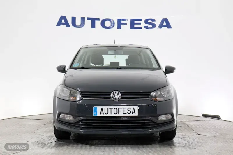 volkswagen polo 2015 / 155.450km. foto grande (2)