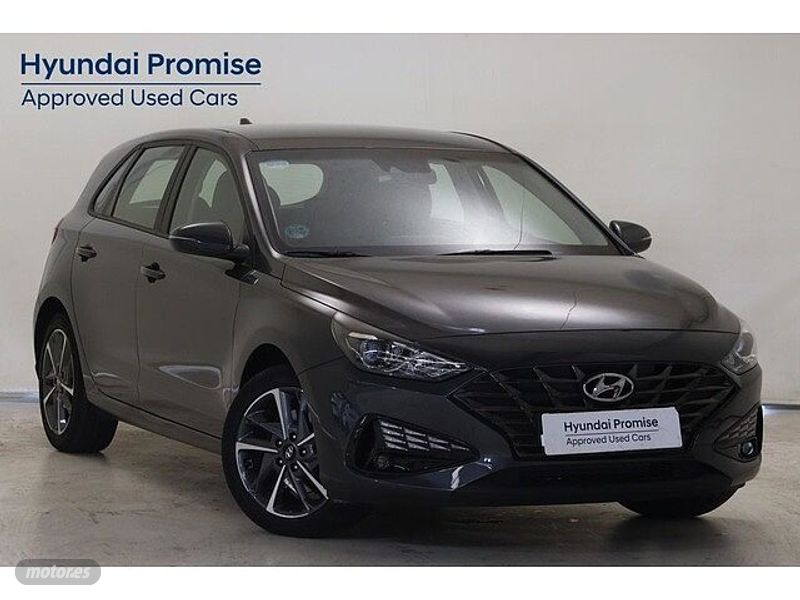 Foto hyundai i30 2022 / 14.553km.