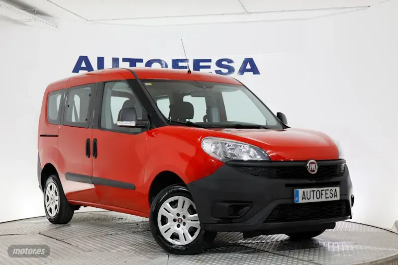 fiat doblo 2016 / 49.200km. foto grande (3)