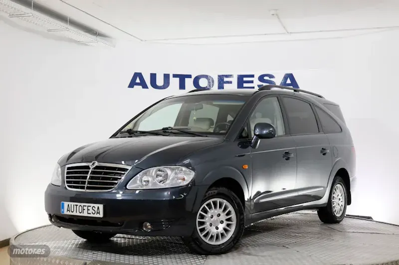 Foto ssangyong rodius 2012 / 130.200km.