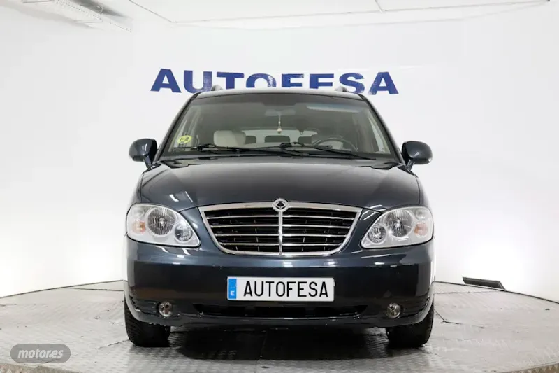 ssangyong rodius 2012 / 130.200km. foto grande (2)