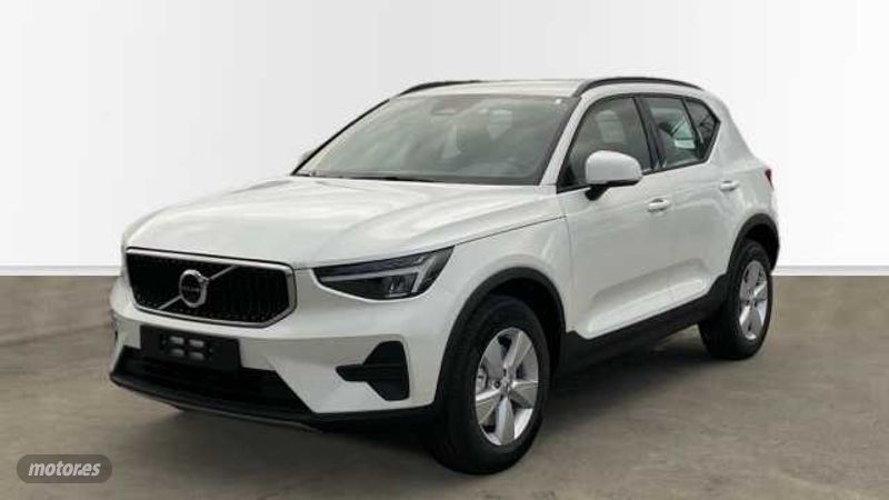 Volvo XC40 2.0 B3 ESSENTIAL AUTO 5P de 2025 con 1 Km por 36.400 EUR. en Vizcaya
