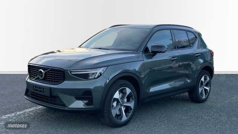 Volvo XC40 2.0 B4 PLUS DARK AUTO 5P de 2025 con 6 Km por 44.400 EUR. en Vizcaya