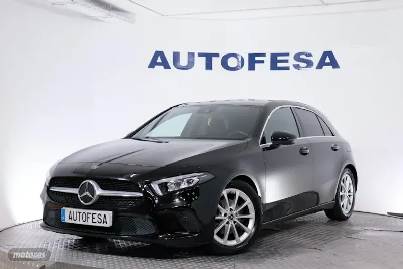 Mercedes Clase A 180d 115cv Advantage AUTO S/S #NAVY, CAMARA, LEVAS, BLUETOOTH de 2019 con 114.000 K...
