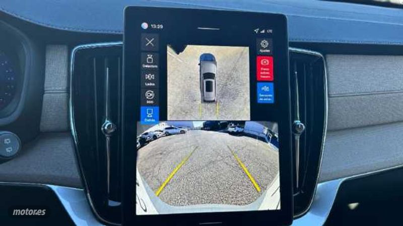 Volvo XC 90 - foto 15