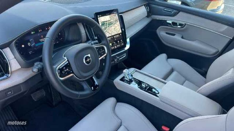 Volvo XC 90 - foto 4