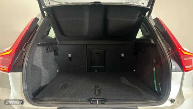 Volvo XC40 - foto 14