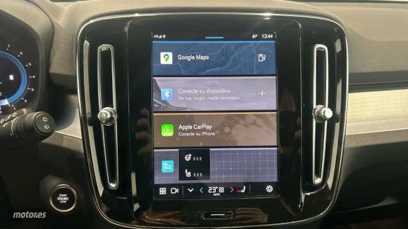 Volvo XC40 - foto 18