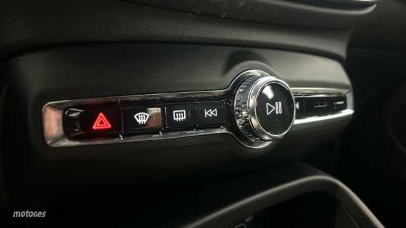 Volvo XC40 - foto 19