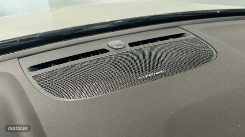 Volvo XC40 - foto 26