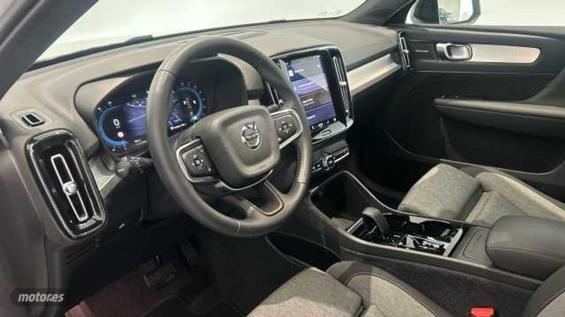 Volvo XC40 - foto 5