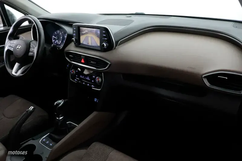Hyundai Santa Fe - foto 12