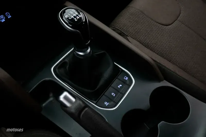 Hyundai Santa Fe - foto 14