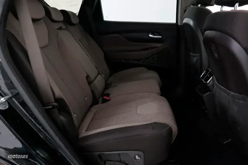 Hyundai Santa Fe - foto 18