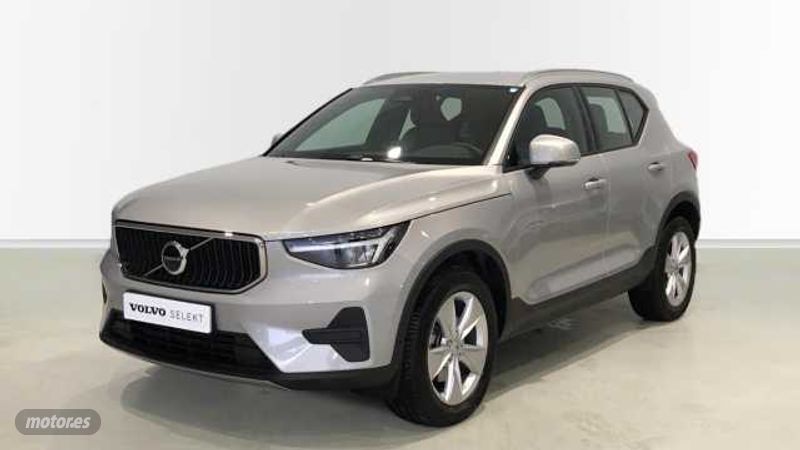 Volvo XC40 2.0 B3 CORE AUTO 163 5P de 2025 con 31.857 Km por 33.500 EUR. en Ourense