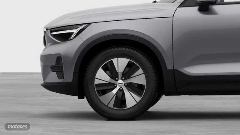 Volvo XC40 - foto 13