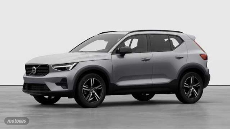 Volvo XC40 XC40 Plus, B3 Mild hybrid, Gasolina, Dark de 2025 con 1 Km por 42.500 EUR. en Madrid