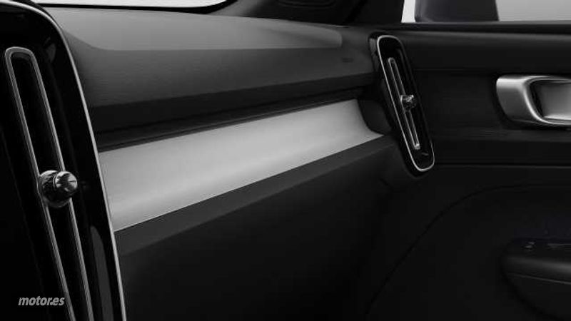 Volvo XC40 - foto 12