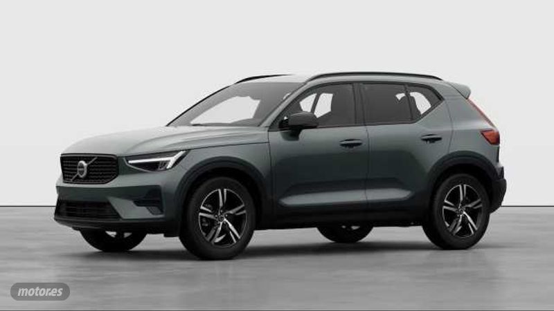 Volvo XC40 XC40 Plus, B3 Mild hybrid, Gasolina, Dark de 2025 con 1 Km por 40.900 EUR. en Madrid