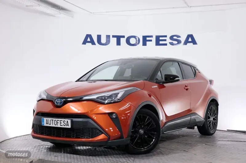 Toyota C-HR 2.0 HYBRID AUTO KAJI EDITION 180CV 5P # NAVY,CUERO,FAROS LED,CAMARA TRASERA de 2020 con ...