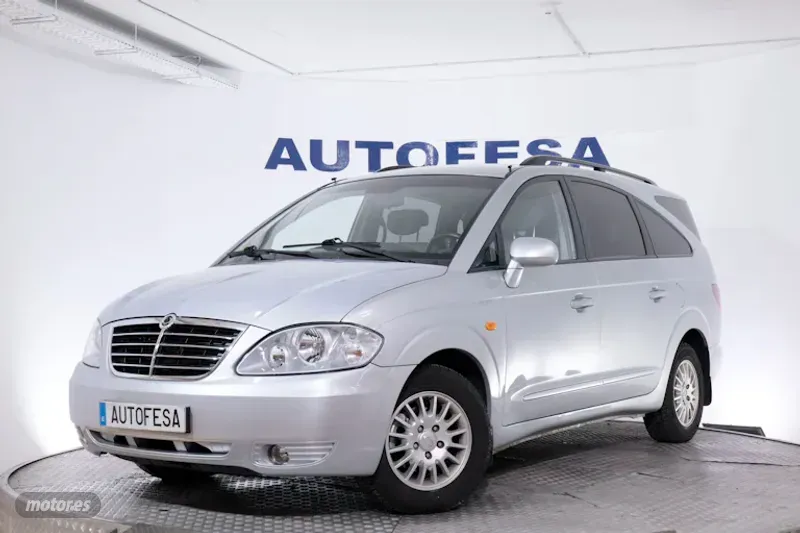 Ssangyong Rodius 270 XDI 165CV 7 PLAZAS 5P # PARKTRONIC de 2009 con 123.800 Km por 7.950 EUR. en Madrid