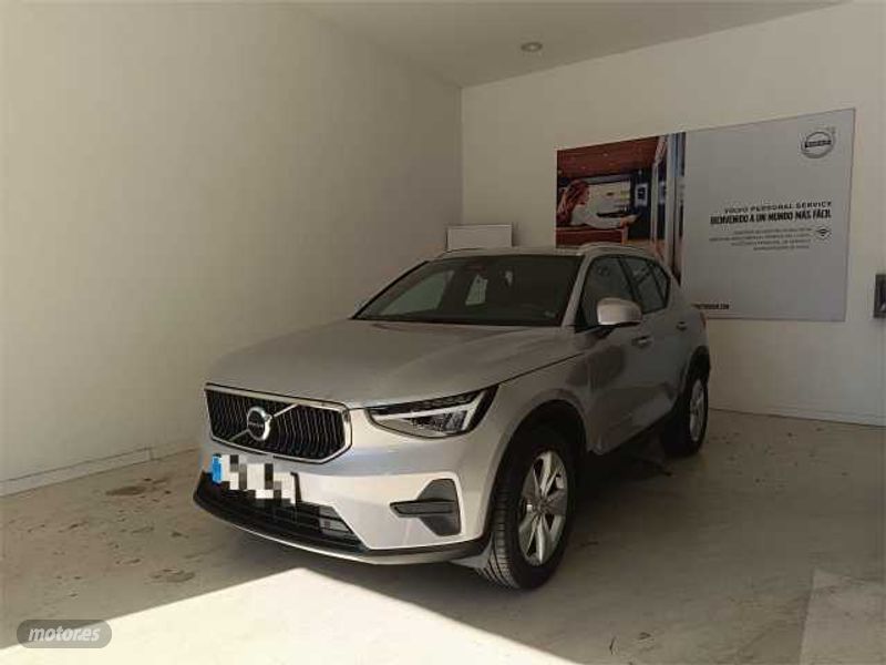 Volvo XC40 2.0 B3 CORE AUTO 163 5P de 2025 con 24.258 Km por 36.450 EUR. en Cadiz