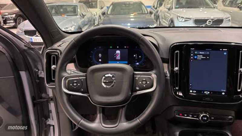 Volvo XC40 - foto 10