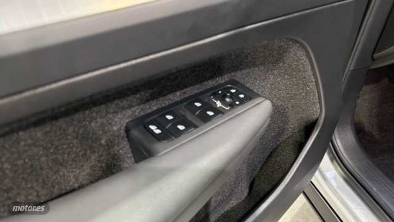 Volvo XC40 - foto 22