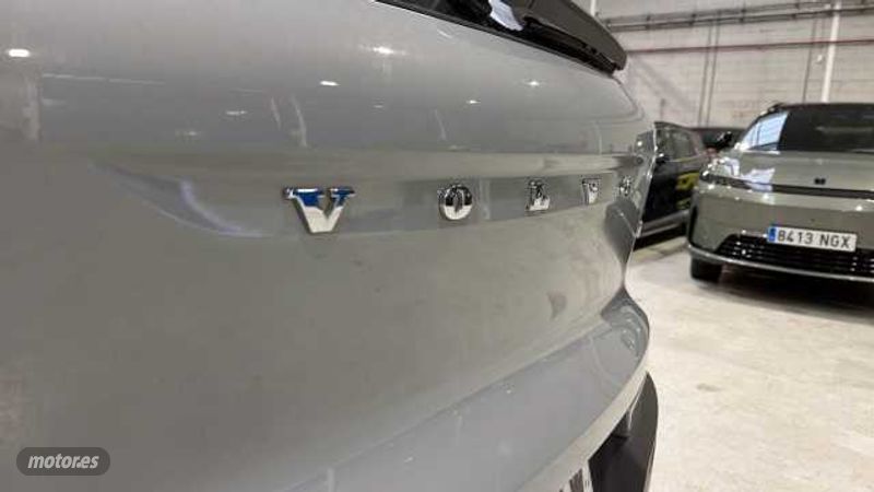 Volvo XC40 - foto 40