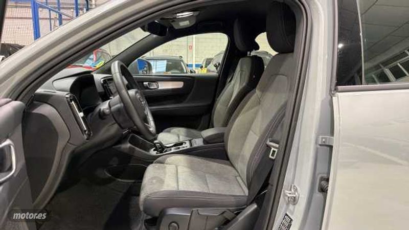 Volvo XC40 - foto 48