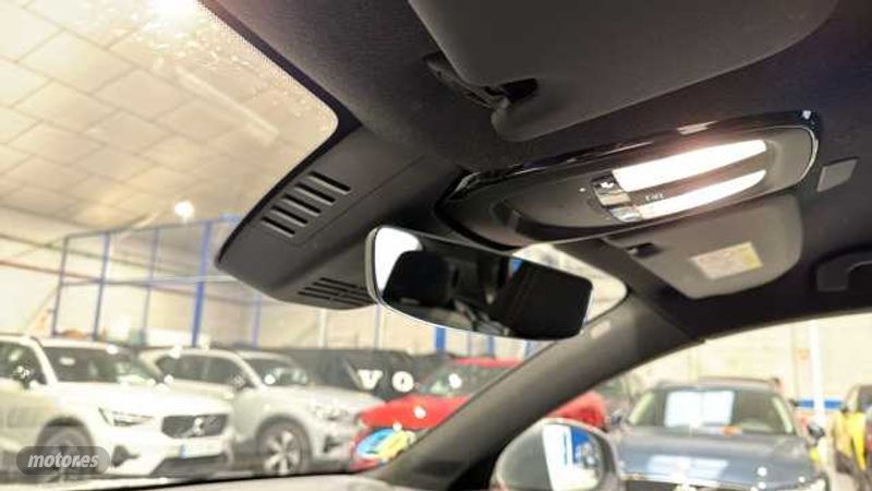 Volvo XC40 - foto 50