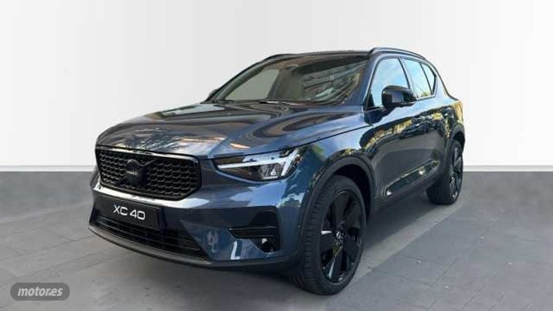 Volvo XC40 XC40 Black Edition Plus, B3 Mild hybrid, Gasolina de 2025 con 12 Km por 40.500 EUR. en Valencia